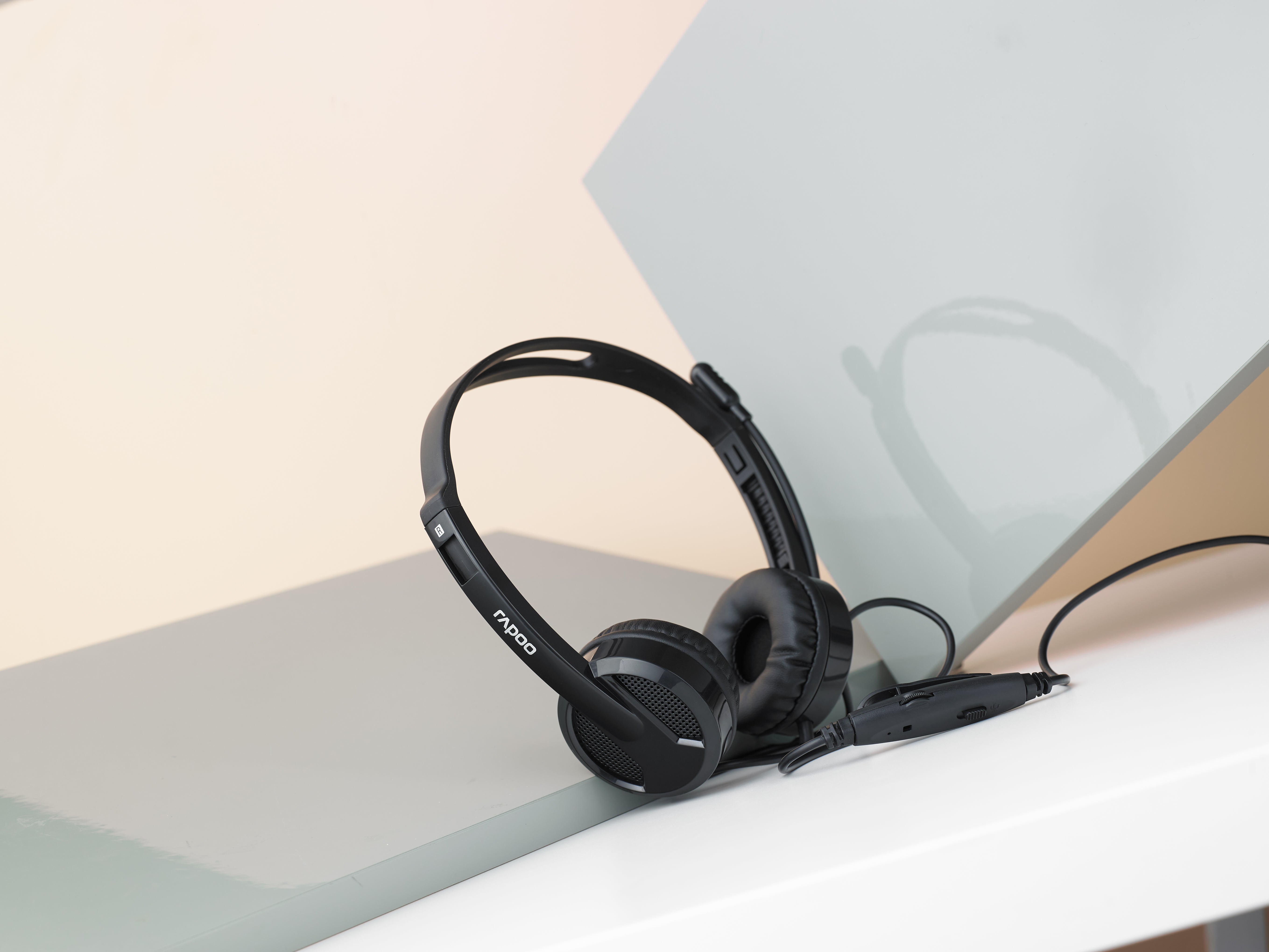 Rapoo Wired Stereo headset Black, 1 Year Warranty
